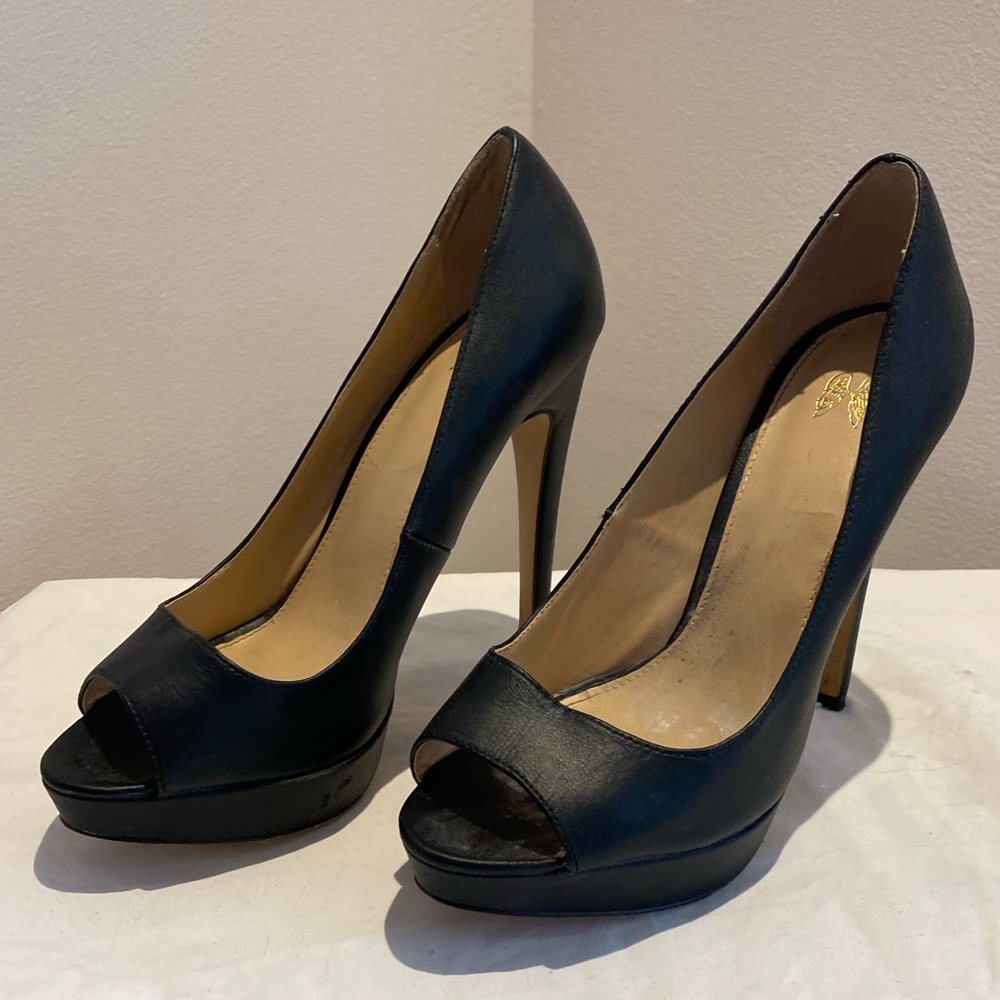 Black Victoria’s Secret peep toe pumps 7.5